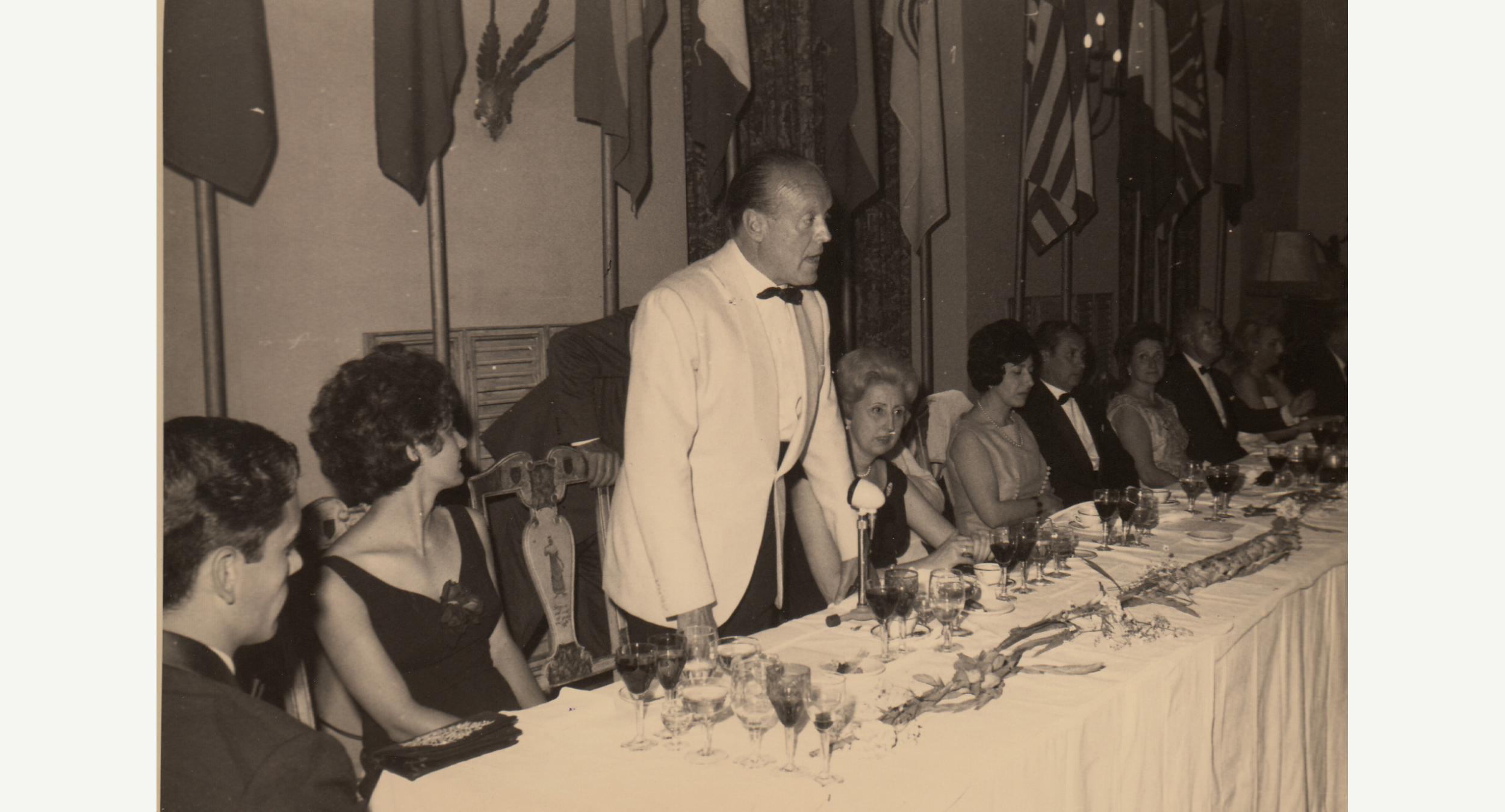 Godo 1965 Miguel Lerin Cena de Gala